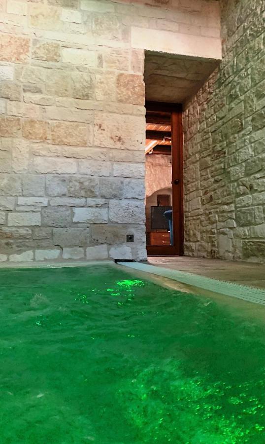 Trulli E Puglia Luxury Suite Alberobello Exterior foto