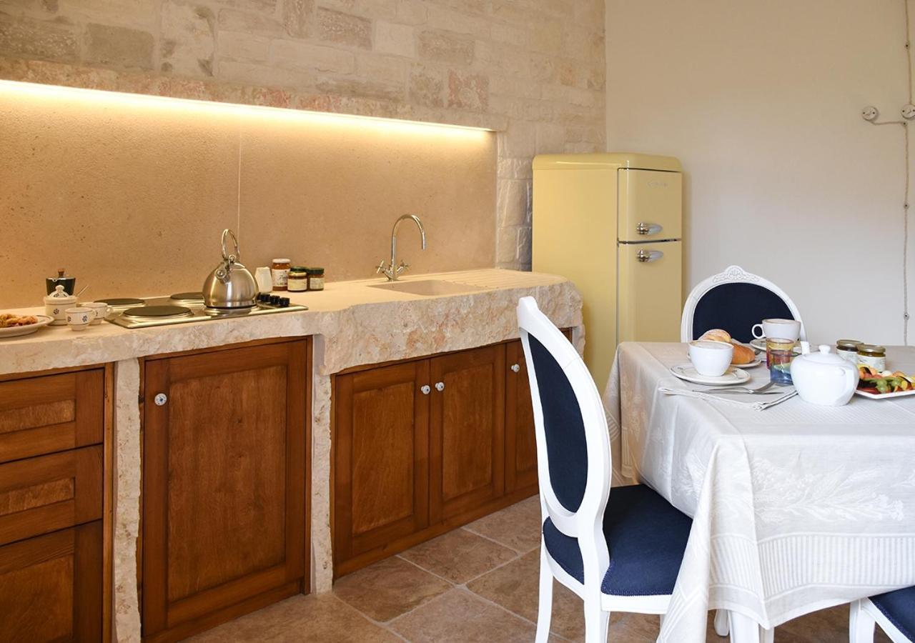 Trulli E Puglia Luxury Suite Alberobello Exterior foto